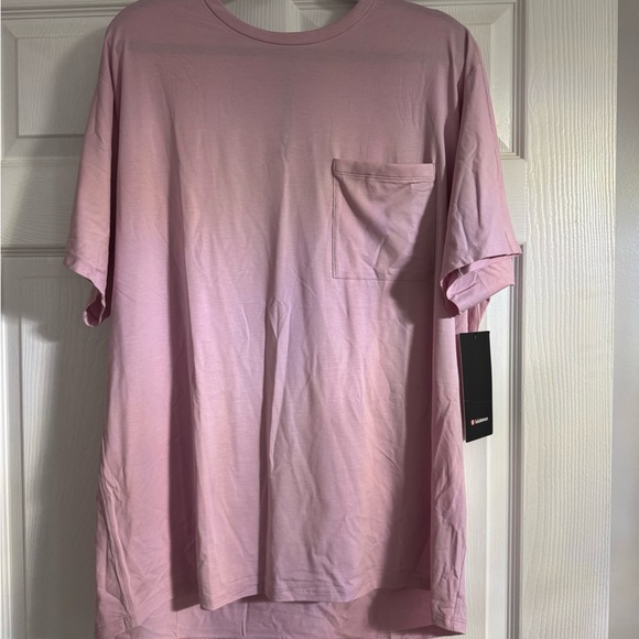 NWT LULULEMON Fundamental Pocket T - Pink Peony - Picture 2 of 5